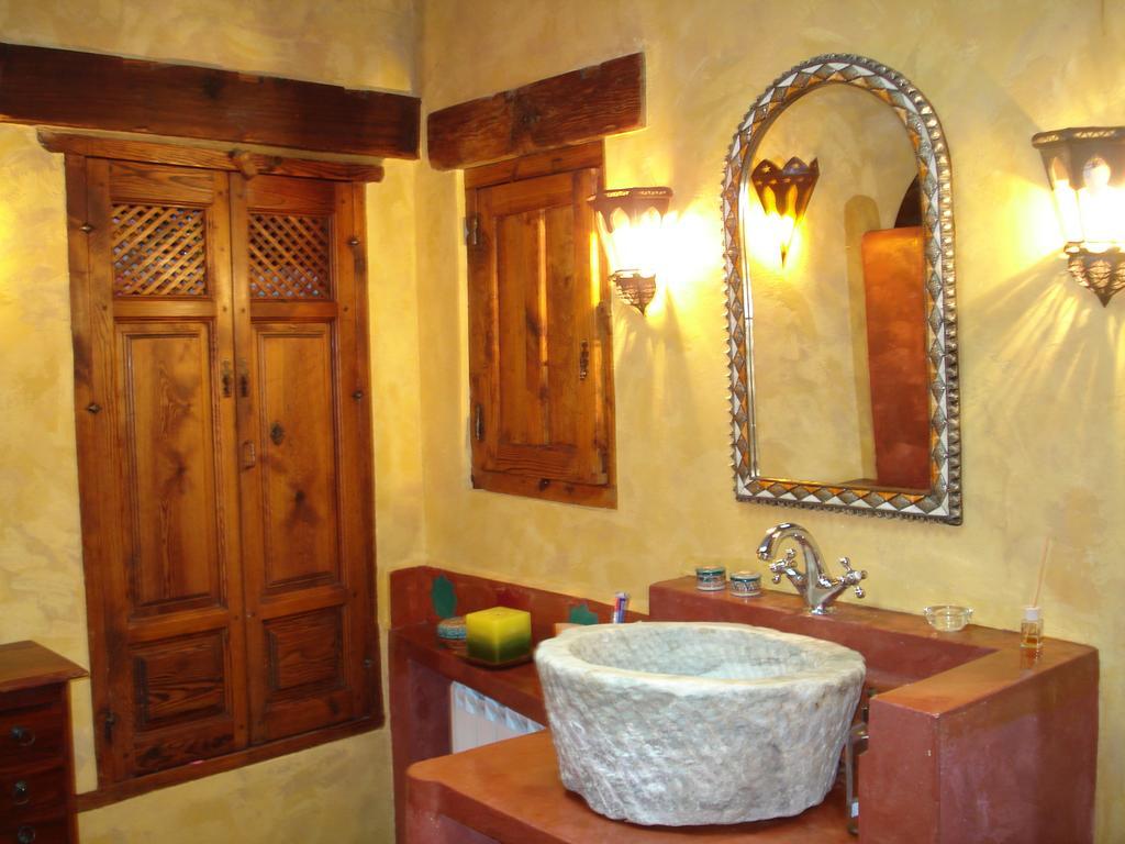 Cueva De La Alegria Villa วูเอสการ์ ภายนอก รูปภาพ